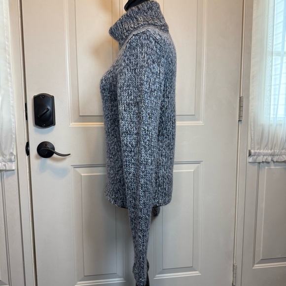Calvin Klein Knit Turtleneck Chunky Sweater Sz XS NWT Artic Slate New Carbon - Picture 13 of 15